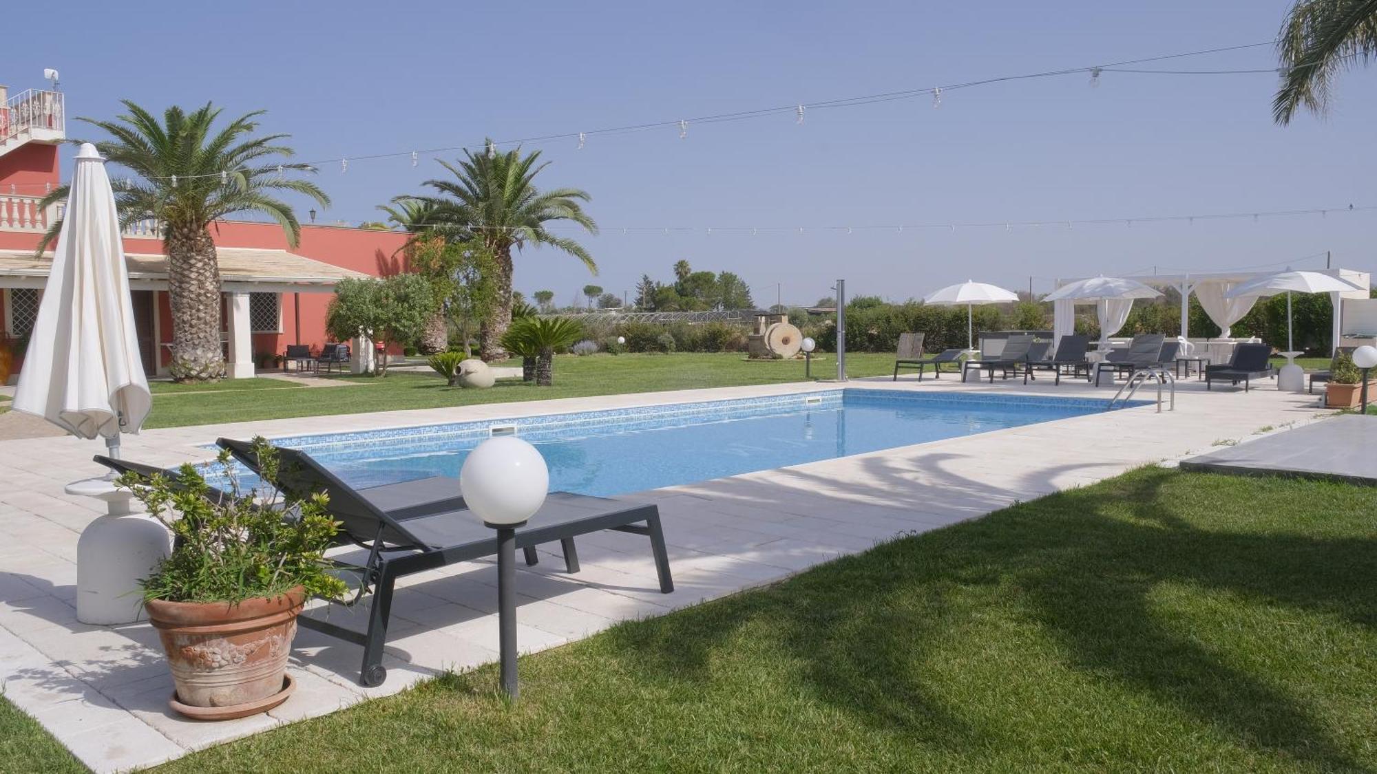 Bed & Breakfast Villa Michela Alezio Exterior photo